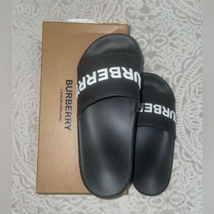 Burberry logo slides